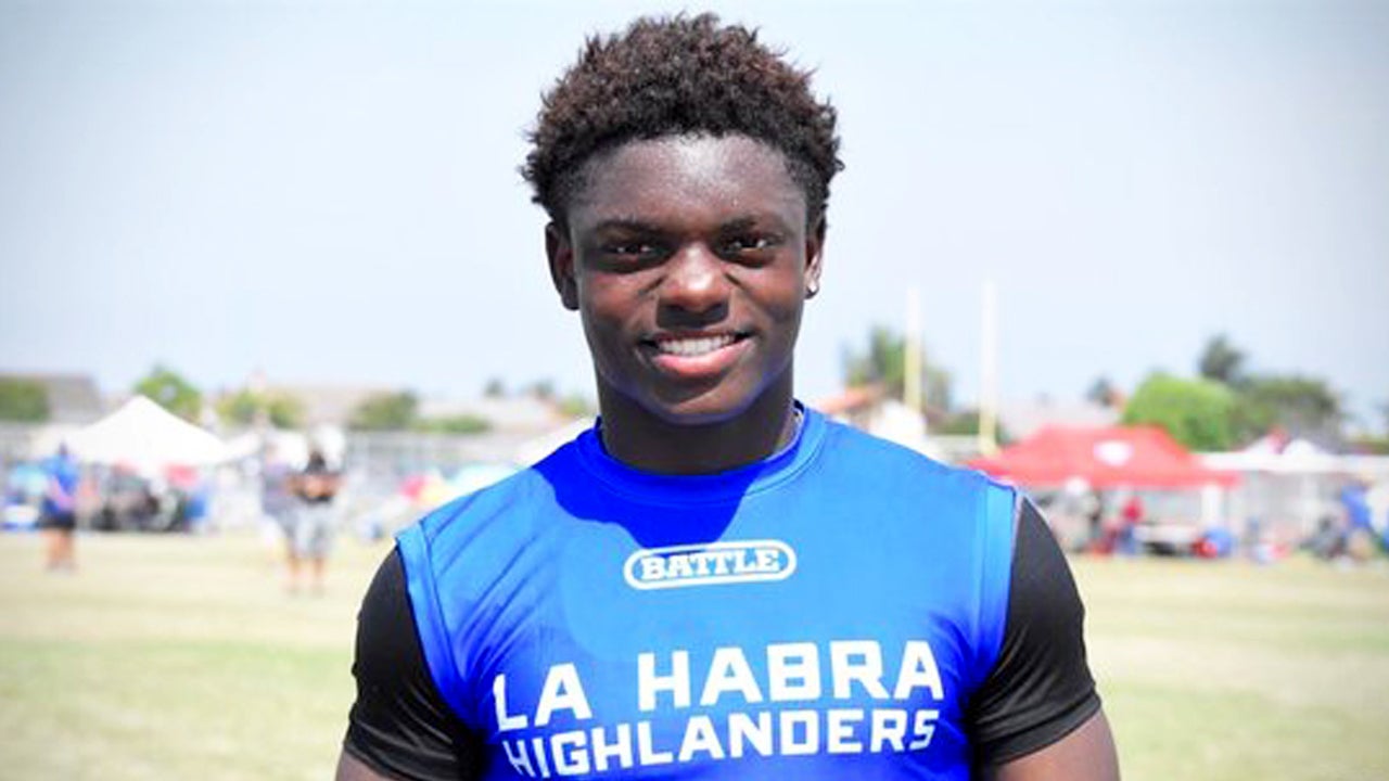 4-star Clark Phillips III shows out in season opener