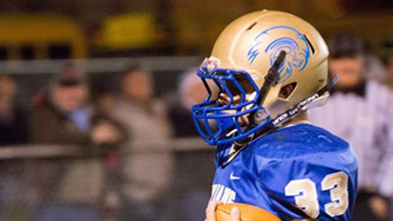 RB tallies 321 yards and 7 TDs in one quarter