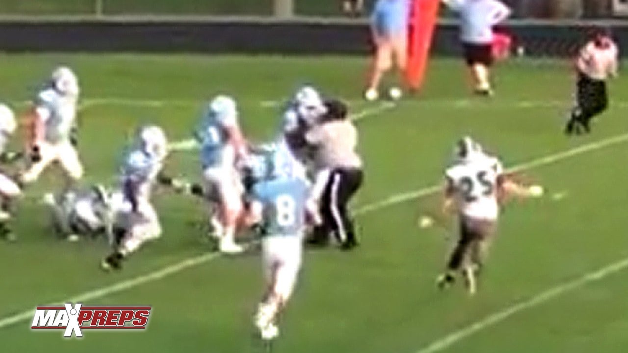 Antonio Williams bowls over ref