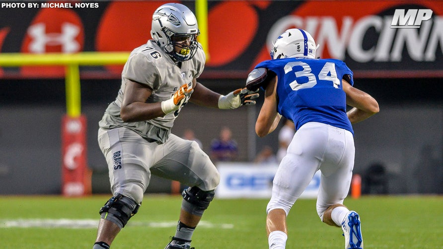 Senior highlights of St. John Bosco's (CA) 5-star offensive tackle Wyatt Davis.