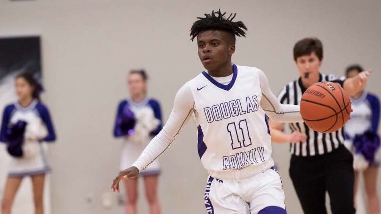 5-foot-5 TJ Boykins is just like his daddy