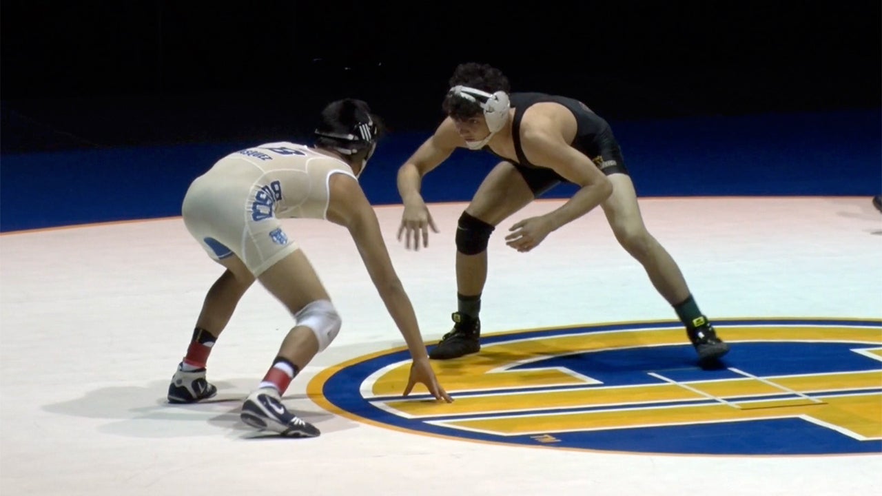 113 lbs. Jesse Vasquez (St. John Bosco) vs Nicolas Aguilar (Gilroy)