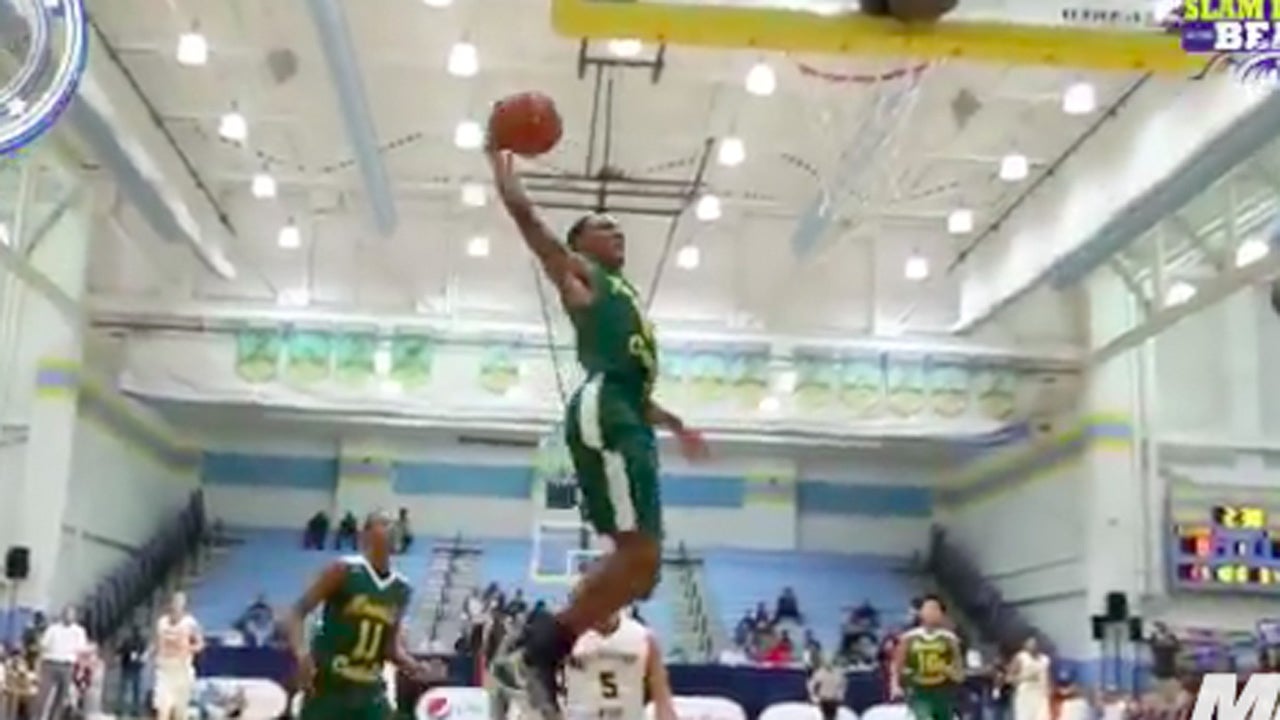 Top 10 Dunks from Slam Dunk to the Beach