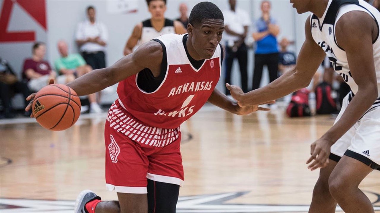 5-star forward says "watch your head"