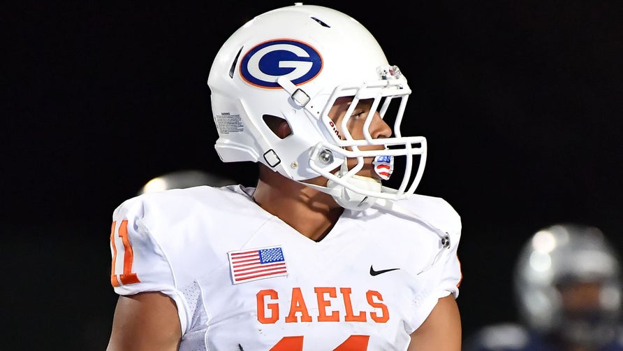 Senior highlights of Bishop Gorman's (NV) 4-star safety Bubba Bolden.