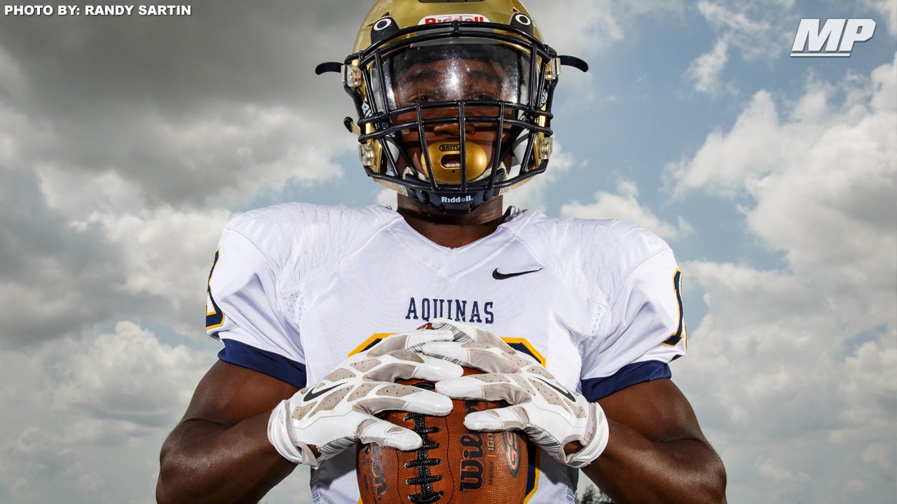 Asante Samuel Jr. w/ big-time pick-6