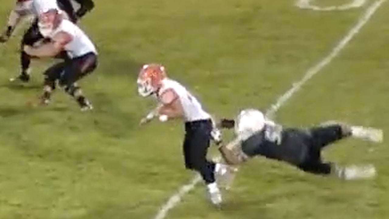 RB miraculously stays on feet