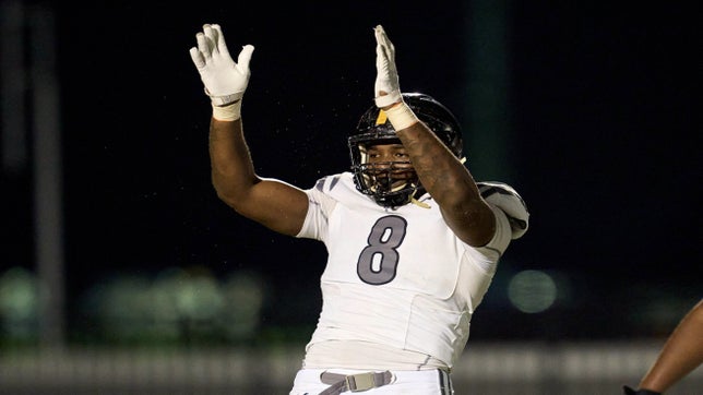 Highlights of St. Frances Academy's (MD) 4-star defensive end Derrick Moore.