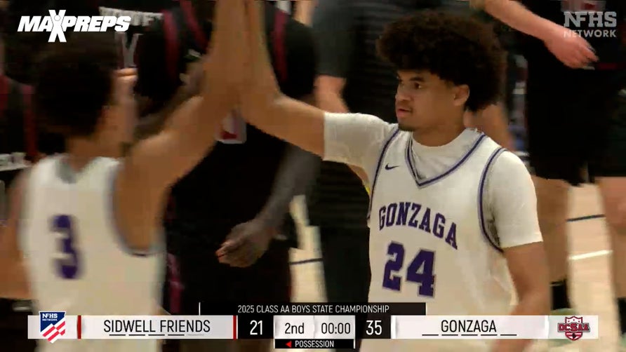 Three-star Harvard commit threw down some monstrous dunks en route to Gonzaga's (Washington, DC) 67-51 win over Sidwell Friends (Washington, DC) in the DC Class 2A State Championship.