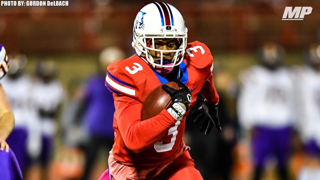 Highlights of Duncanville's (TX) 4-star quarterback Ja'Quinden Jackson.