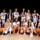Las Cruces Bulldawgs Girls Varsity Basketball Winter 25-26 team photo.