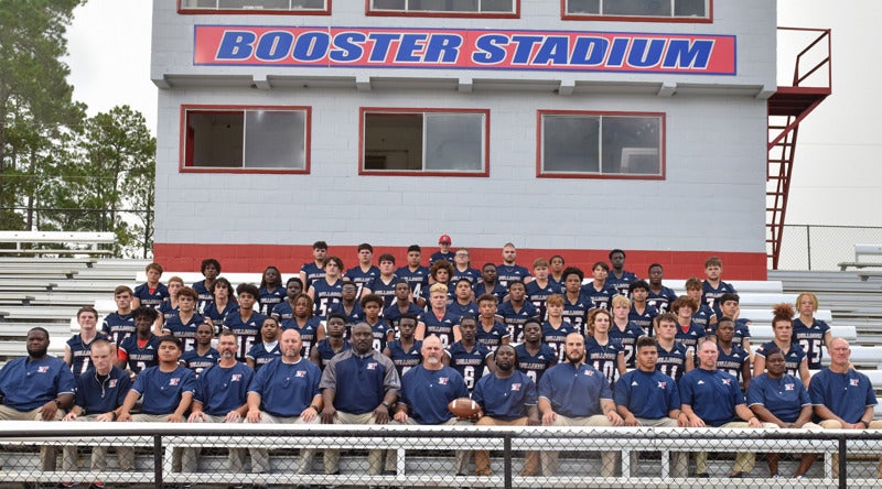 Toombs County High School Football: Unstoppable Team Spirit