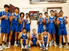 Somerset Bulldogs Boys Varsity Basketball Winter 23-24 team photo.