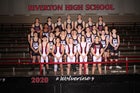 Riverton Wolverines Boys Varsity Wrestling Winter 19-20 team photo.